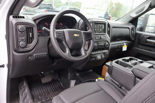2025 Chevrolet Silverado 3500 WT