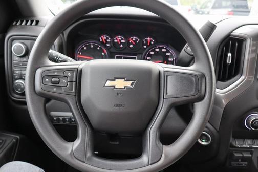 2025 Chevrolet Silverado 3500 WT