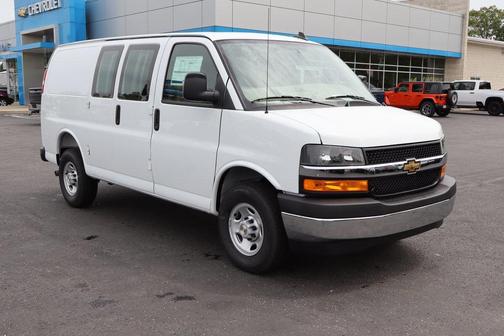 2025 Chevrolet Express 3500 RWD 3500 Regular Wheelbase WT