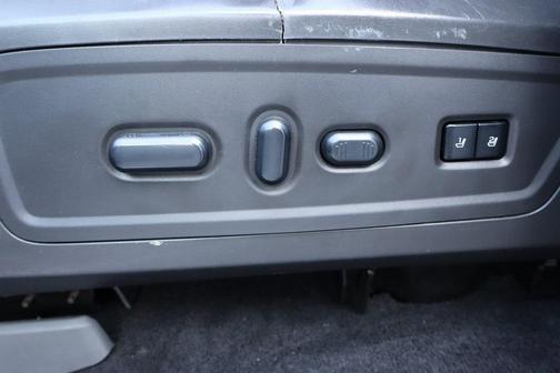 2014 Lincoln Navigator Base