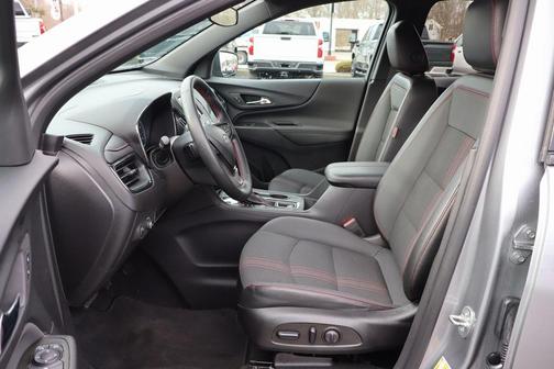 2023 Chevrolet Equinox FWD RS