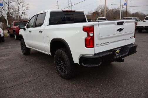 2026 Chevrolet Silverado 1500 ZR2