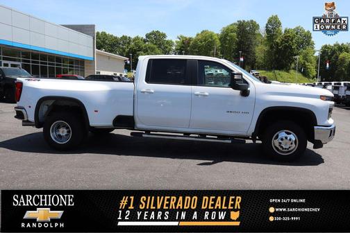Summit White 2024 Chevrolet Silverado 3500 LT