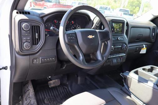 2025 Chevrolet Silverado 3500 WT