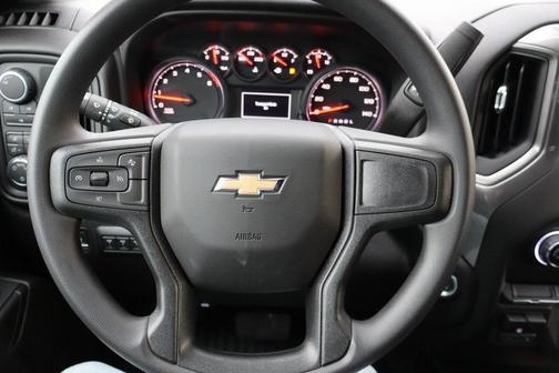 2025 Chevrolet Silverado 3500 WT