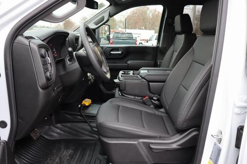 2025 Chevrolet Silverado 3500 WT