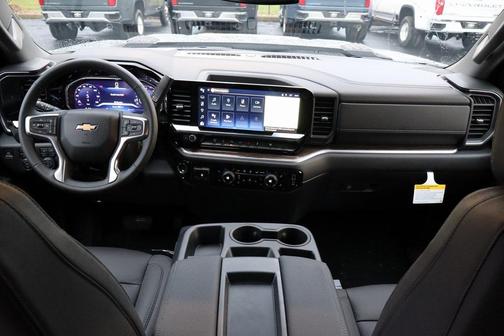 2026 Chevrolet Silverado 3500 LT