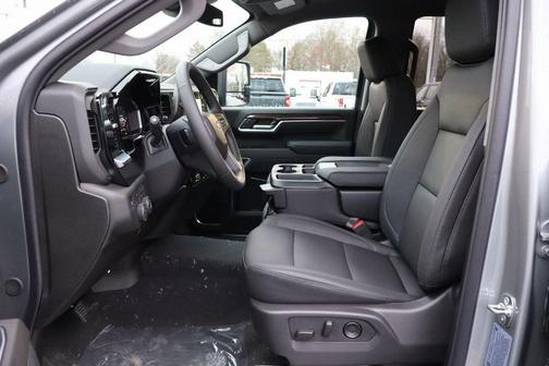 2026 Chevrolet Silverado 3500 LT