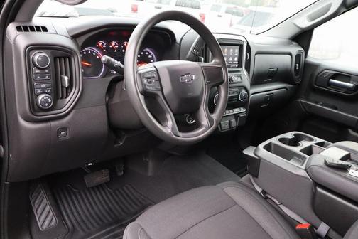 2023 Chevrolet Silverado 1500 Custom Trail Boss