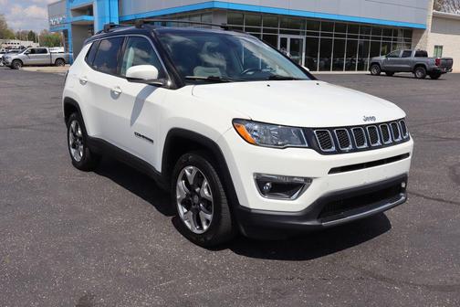 White Clearcoat 2017 Jeep New Compass Limited