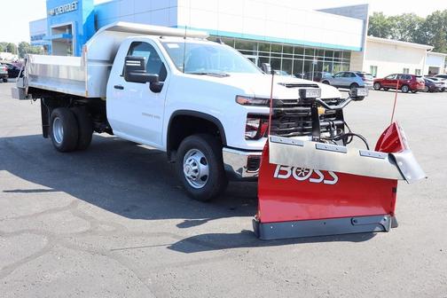 2025 Chevrolet Silverado 3500 LT