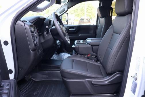 2025 Chevrolet Silverado 2500 WT