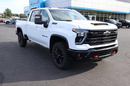 2025 Chevrolet Silverado 3500 LT