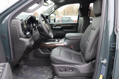 2026 Chevrolet Silverado 2500 LT