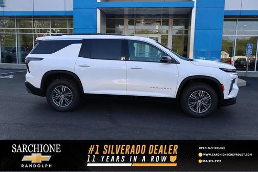 2026 Chevrolet Traverse LT