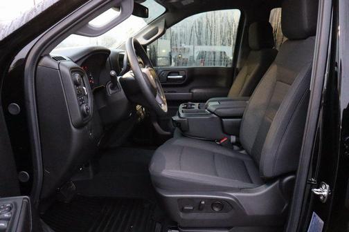 2025 Chevrolet Silverado 2500 Custom