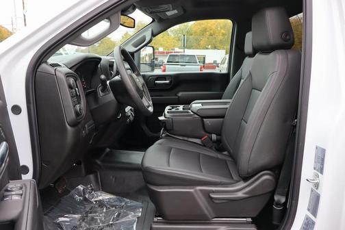 2025 Chevrolet Silverado 3500 WT