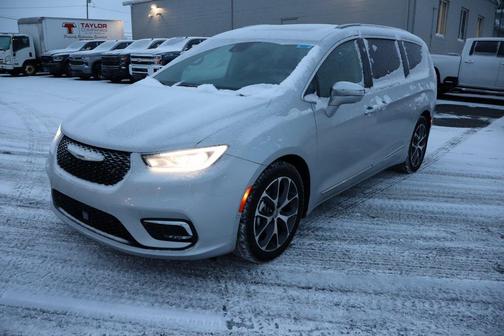 2022 Chrysler Pacifica Limited