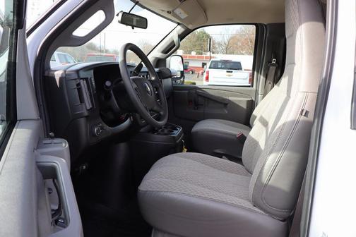 2025 Chevrolet Express 3500 RWD 3500 Extended Wheelbase LS