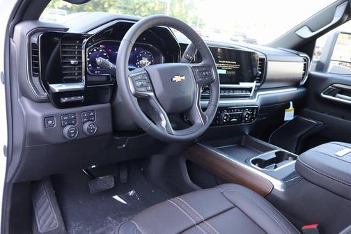 2025 Chevrolet Silverado 2500 High Country