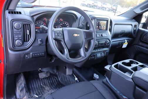 2025 Chevrolet Silverado 2500 WT