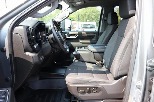 2024 Chevrolet Silverado 2500 LT