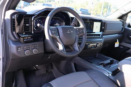 2026 Chevrolet Silverado 2500 Crew Cab, Standard Bed, XR2, 4WD