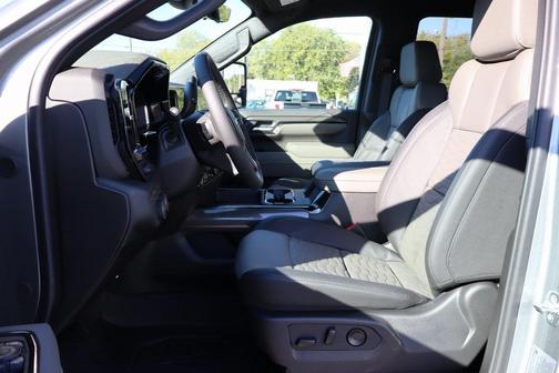 2026 Chevrolet Silverado 2500 Crew Cab, Standard Bed, XR2, 4WD