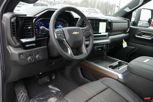 2025 Chevrolet Silverado 2500 High Country