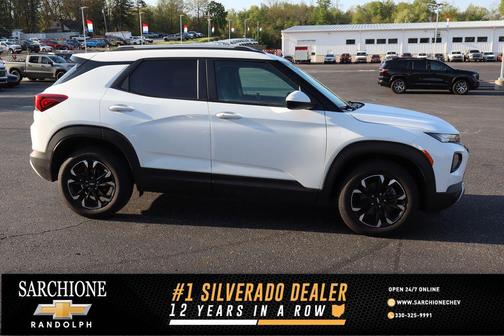 Summit White 2021 Chevrolet Trailblazer LT