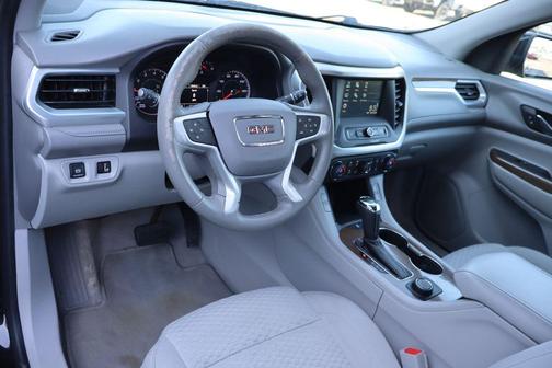 Ebony Twilight Metallic 2017 GMC Acadia SLE-2