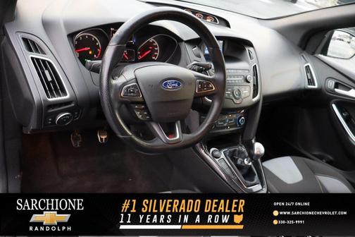 2018 Ford Focus ST 