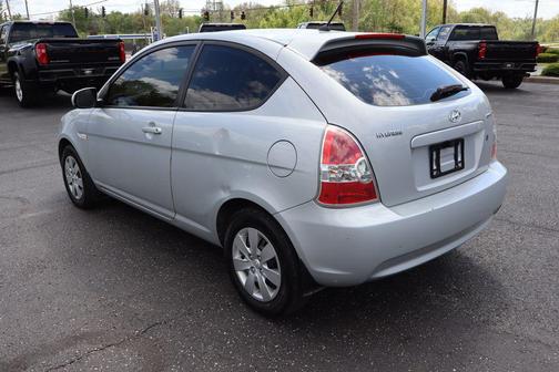 Platinum Silver Metallic + Pearl 2010 Hyundai Accent GS