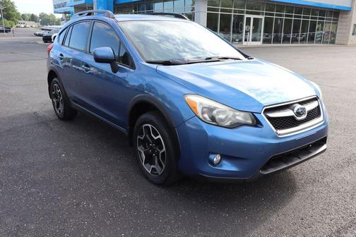 Quartz Blue Pearl 2014 Subaru XV Crosstrek 2.0i Limited