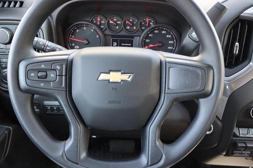 2025 Chevrolet Silverado 3500 WT