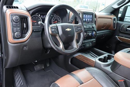 2022 Chevrolet Silverado 2500 High Country
