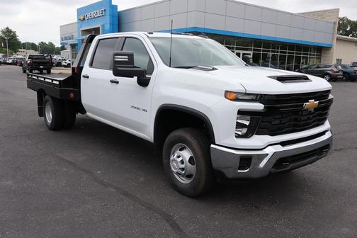 2025 Chevrolet Silverado 3500 WT
