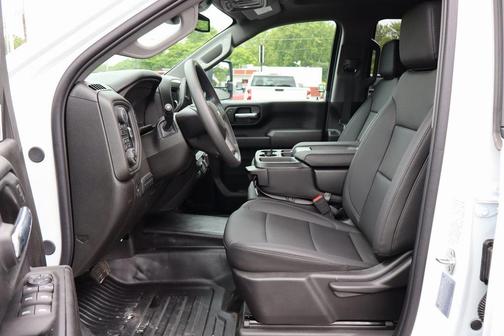 2025 Chevrolet Silverado 3500 WT