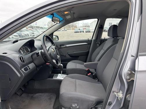 2011 Chevrolet Aveo LT