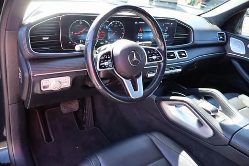 2021 Mercedes-Benz GLS 450 4MATIC