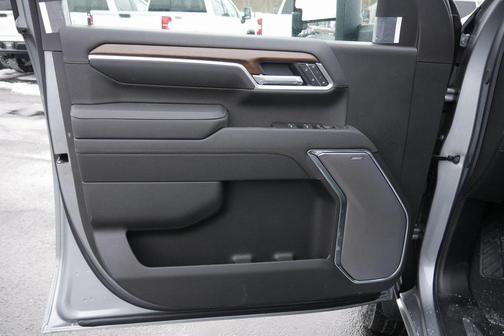 2025 Chevrolet Silverado 2500 High Country