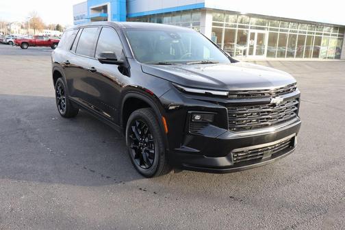 2024 Chevrolet Traverse LS