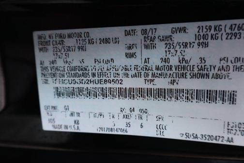 White Platinum Metallic Tri-Coat 2017 Ford Escape SE