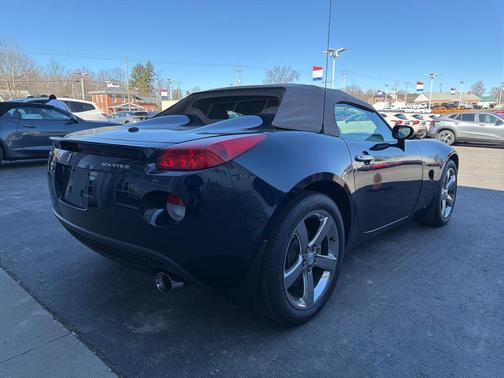 2007 Pontiac Solstice Base
