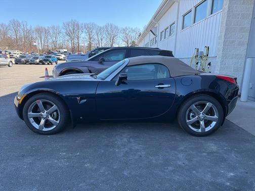 2007 Pontiac Solstice Base