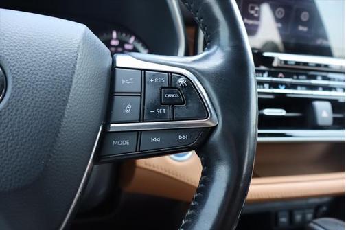 2020 Toyota Highlander Hybrid Platinum