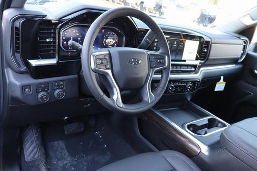 2026 Chevrolet Silverado 3500 LT