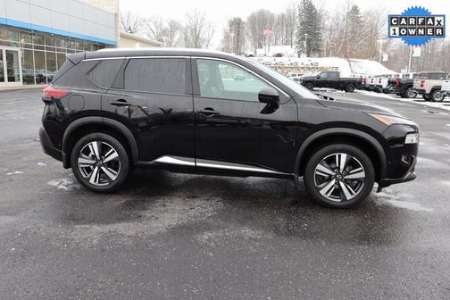 2022 Nissan Rogue SL