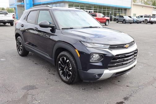 Midnight Blue Metallic 2021 Chevrolet Trailblazer LT