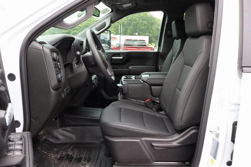2025 Chevrolet Silverado 3500 WT